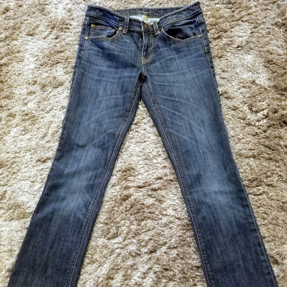 Elie Tahari jeans